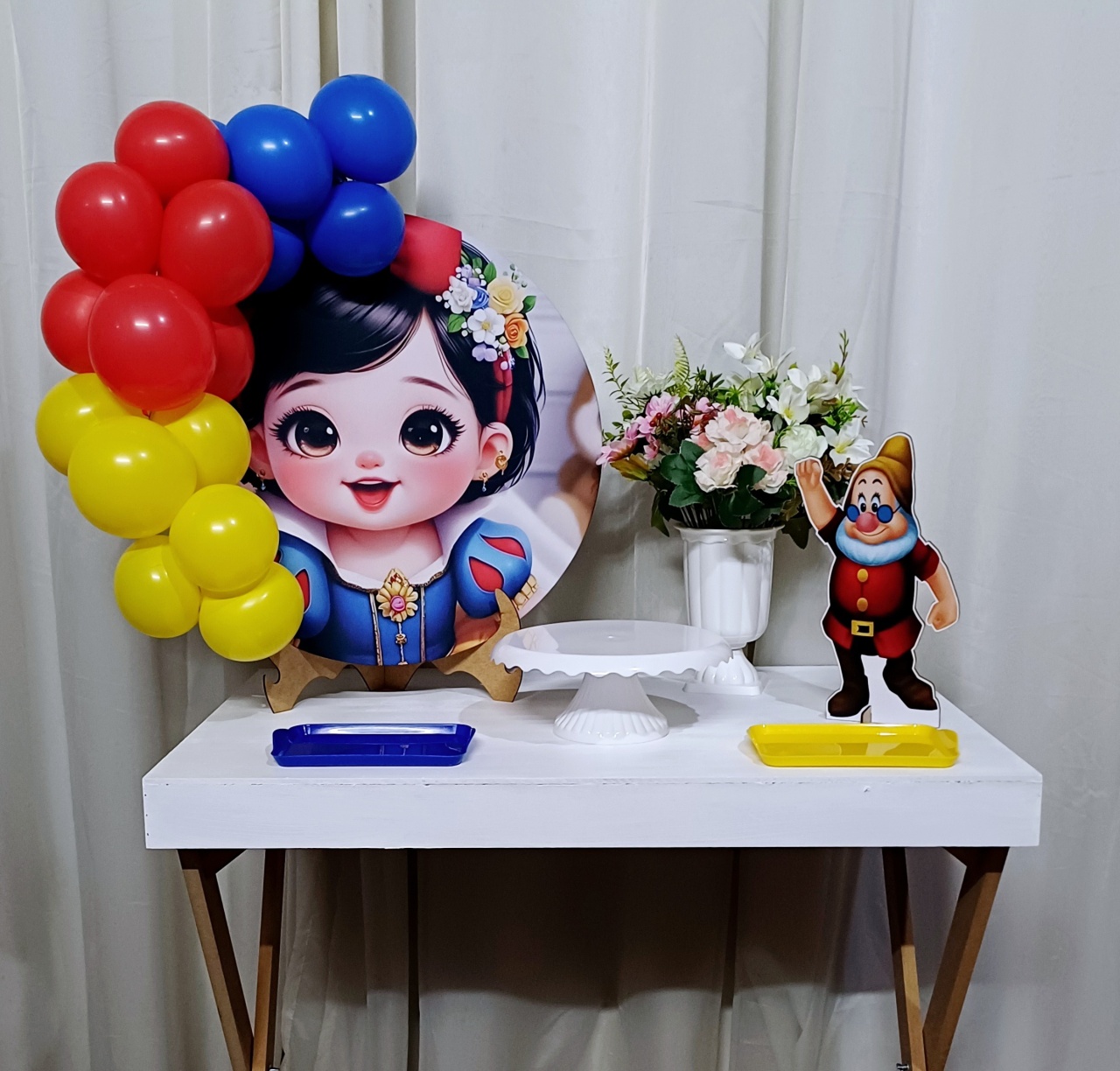 Branca de Neve  Baby 2 - "Só Pra Um Bolinho" - Mesa Pronta,  Só Festejar          - Pegue&Monte Graça Decor♡