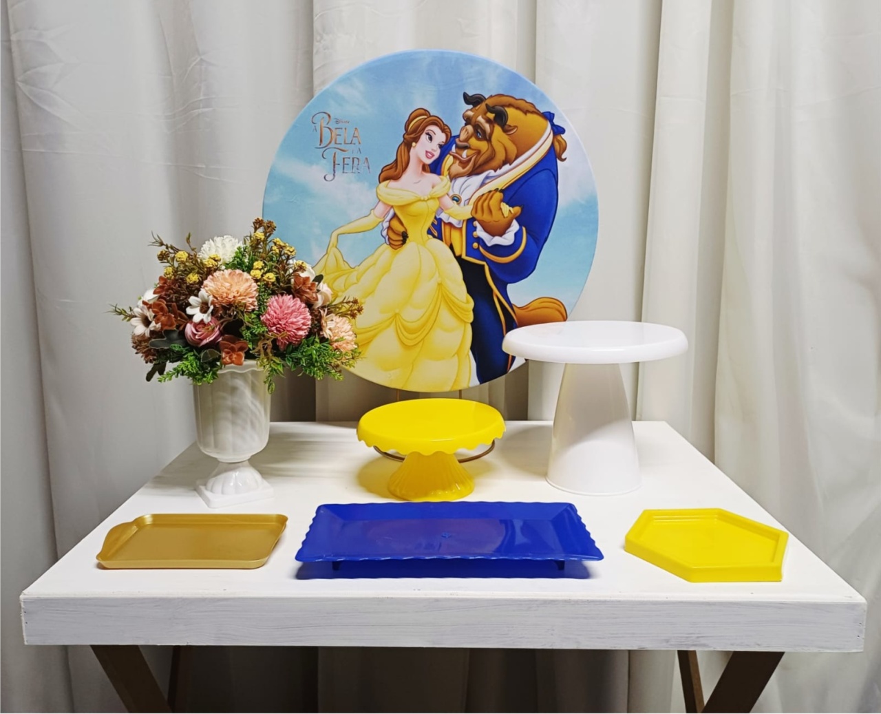 A Bela E A Fera - "Só Pra Um Bolinho" - Mesa Pronta, Só Festejar - Pegue&Monte Graça Decor♡