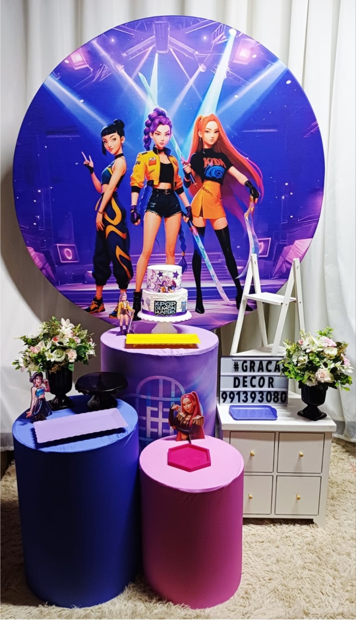 Guerreiras Do K-Pop - Ouro - Pegue&Monte Graça Decor♡