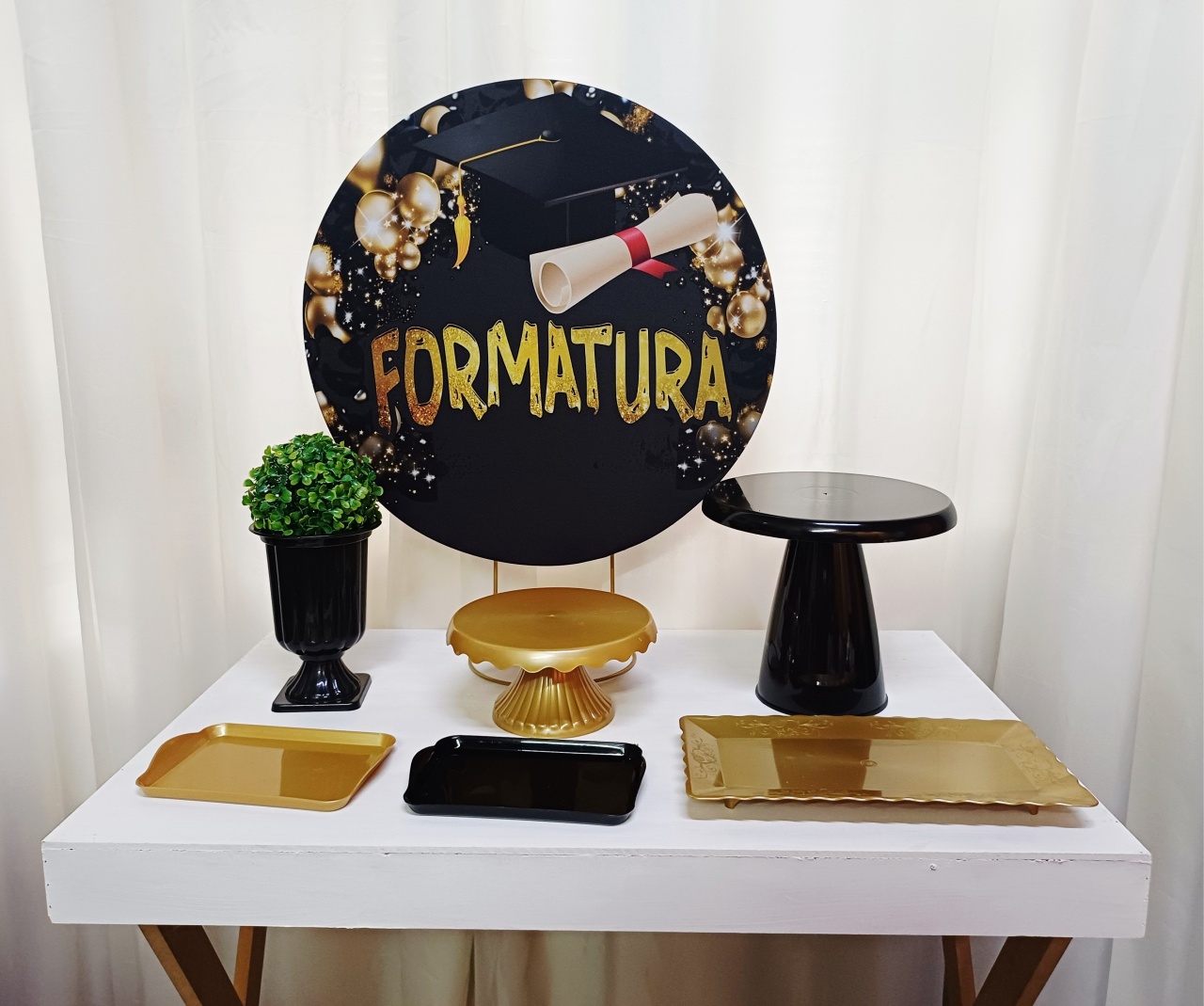 Formatura - "Só Pra Um Bolinho" - Mesa Pronta,  Só Festejar     - Pegue&Monte Graça Decor♡