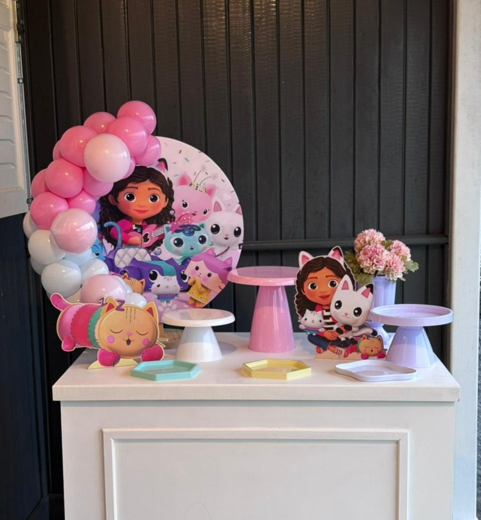 Casa Mágica da Gaby - Kit Clássico - Sem Mesa - Casal Decora Mini festa