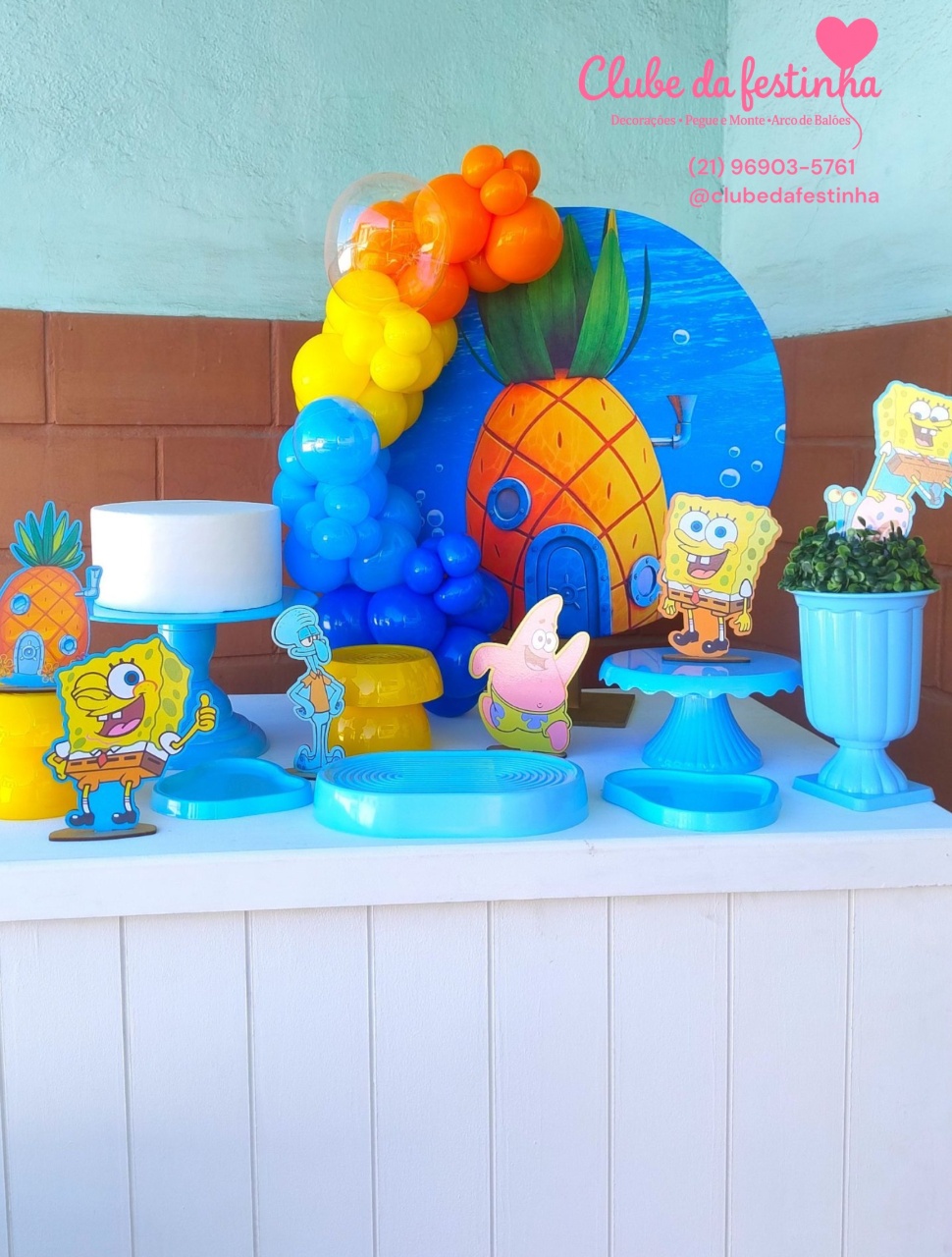 Mini Kit Bob Esponja (Com Mesa Branca). - Clube da festinha Locação 