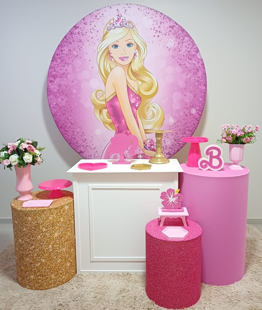  Kit Ouro - Barbie - Magia e Diversão 