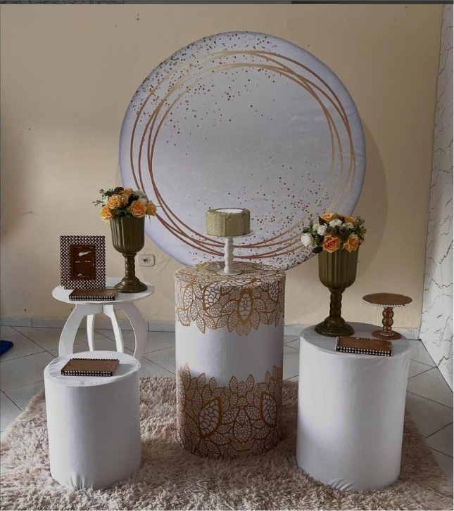 Branco Com Dourado  - atelie dias andrade