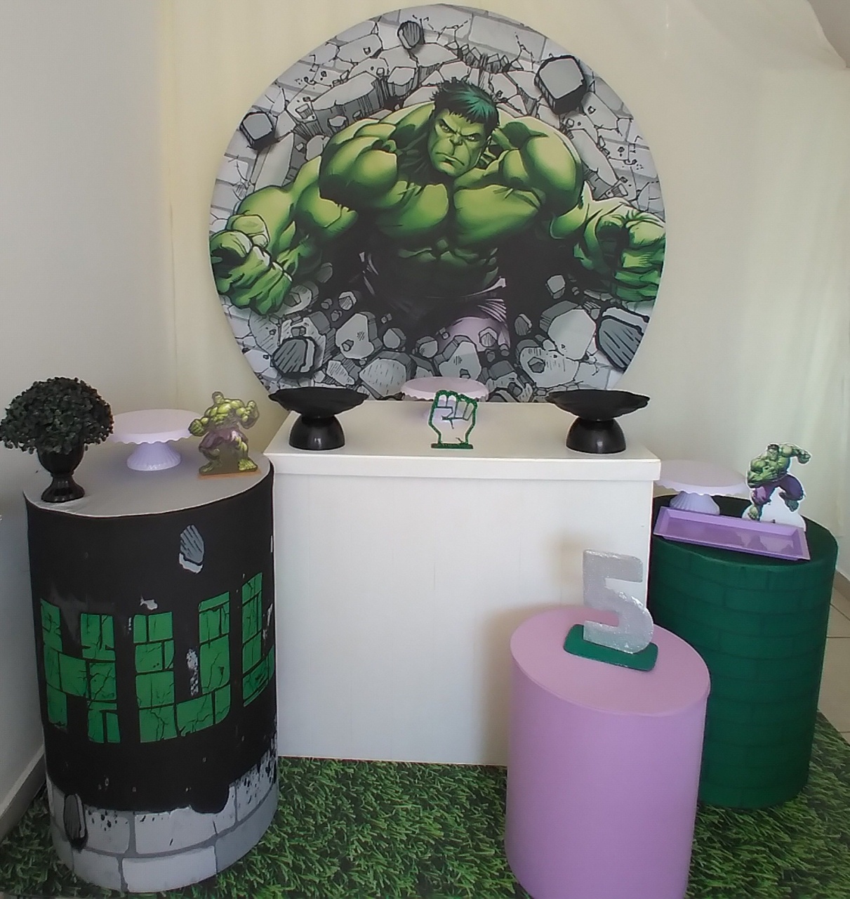 Kit Ouro Hulk  - Gisa Festas -Pegue e Monte