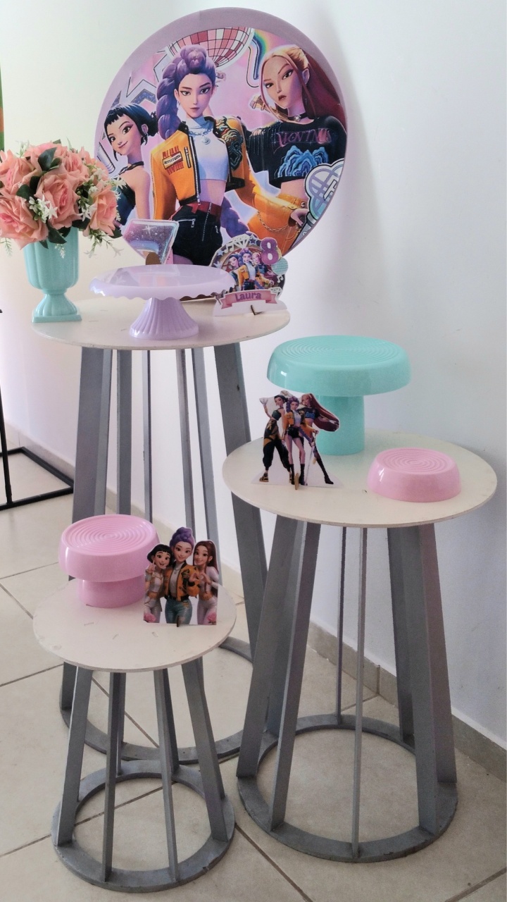 Guerreiras K-Pop Kit Bronze  - Gisa Festas -Pegue e Monte
