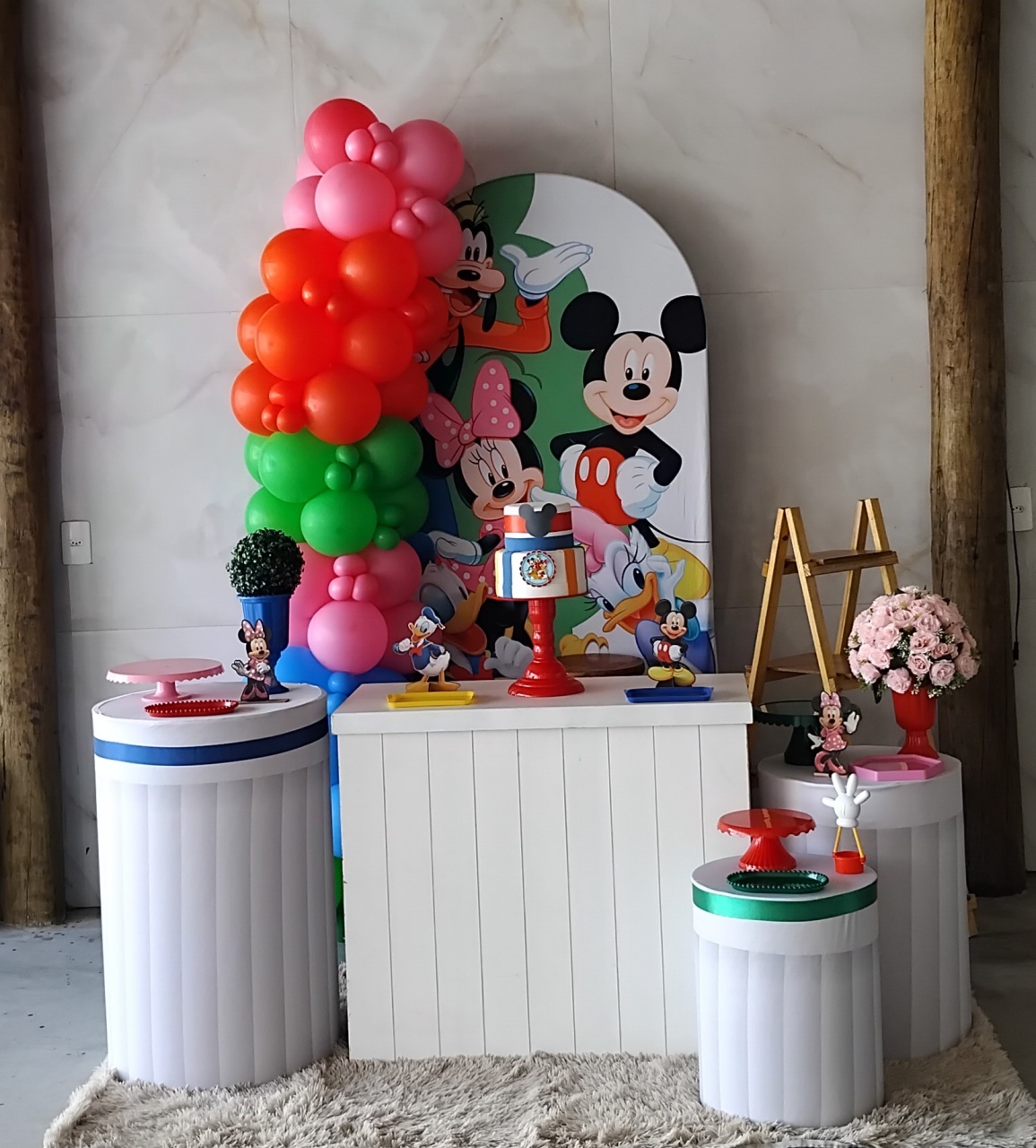 Kit Turma Do Mickey Com Arco de Balões Tradicional - Leilan Festas 