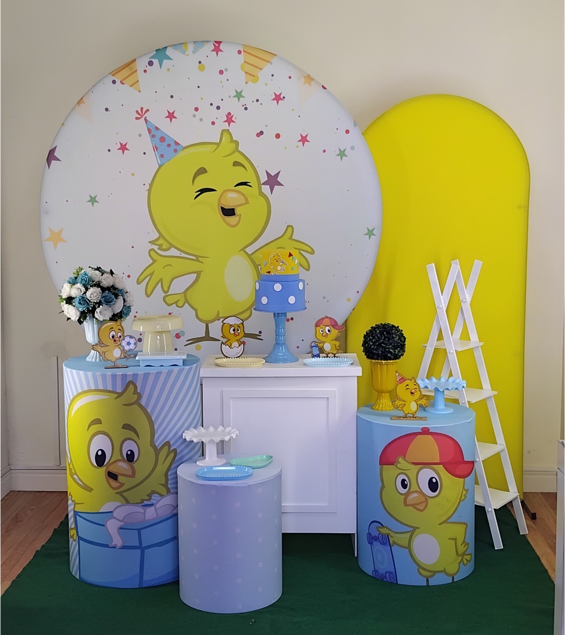 Pintinho Amarelinho Kit G - Leilan Festas 