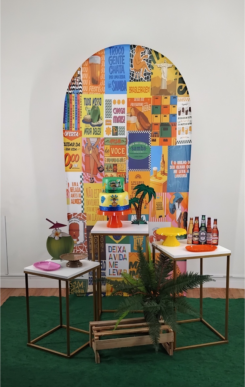 Kit Adulto Compacto Brasilidades - Leilan Festas 