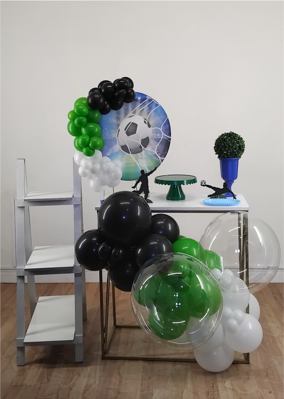 Mini Kit Futebol Com 2 Arcos de Balões - Leilan Festas 