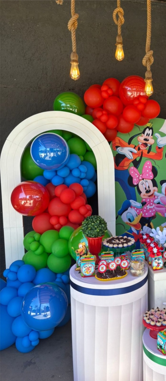 Arco G Com Emcapsulados - Leilan Festas 