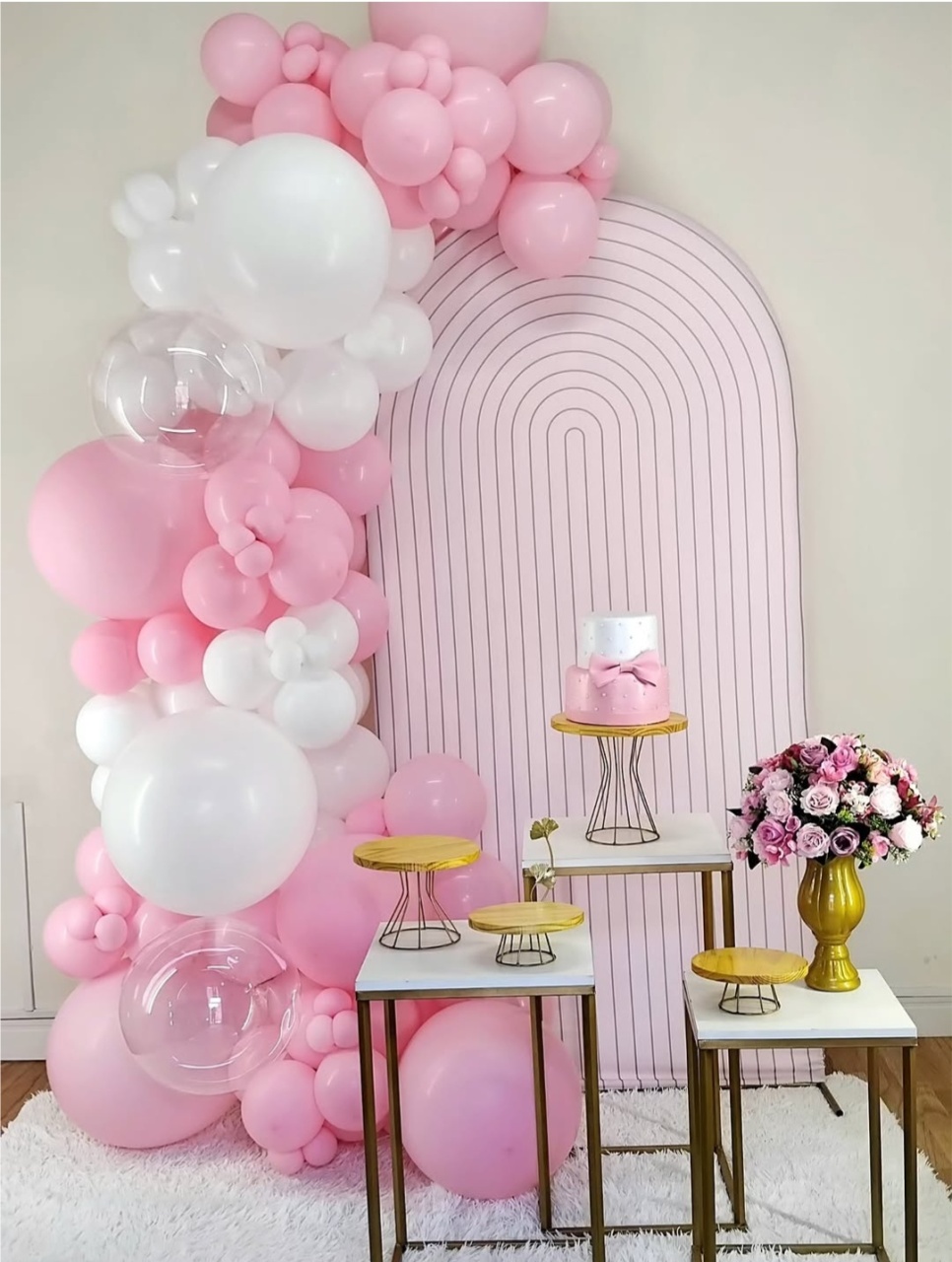 Kit de Luxo Rosa E Branco Com Mesas de Ferro - Leilan Festas 