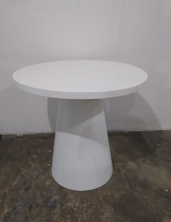 Mesa Cone Redonda G - Fulô Decor 