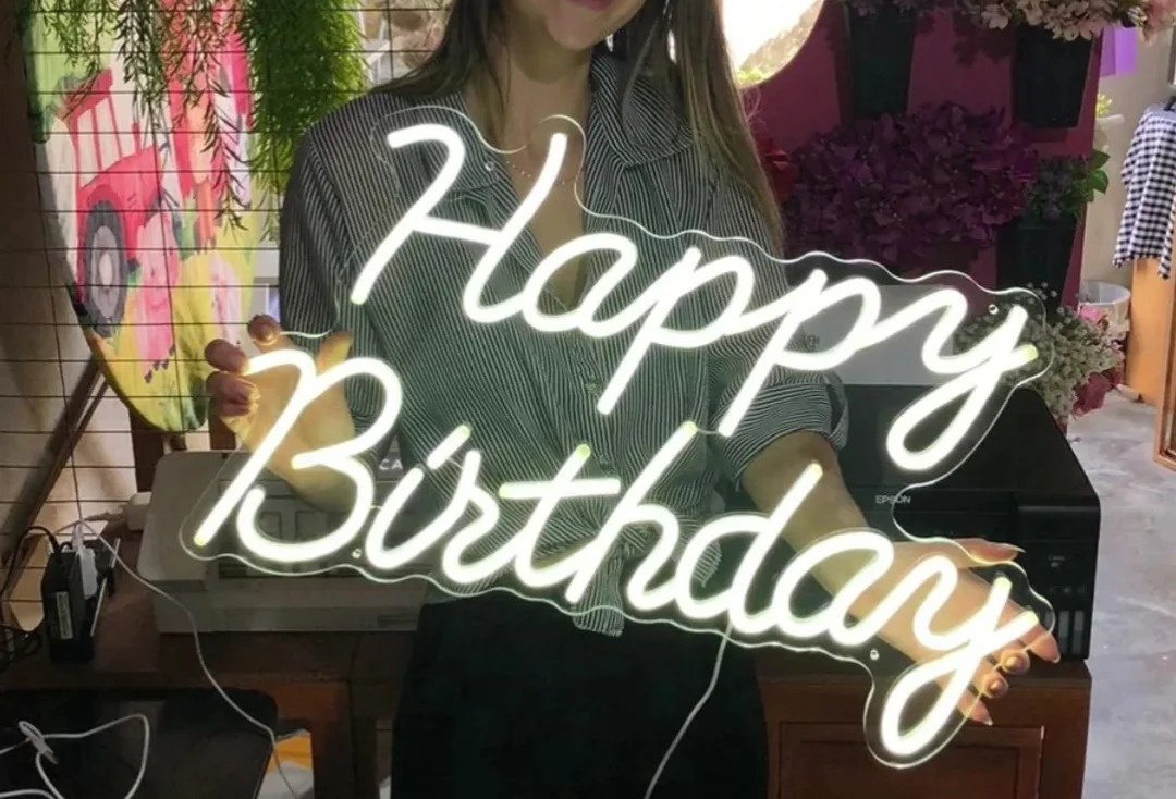 Led Happy Birthday  - Fulô Decor 