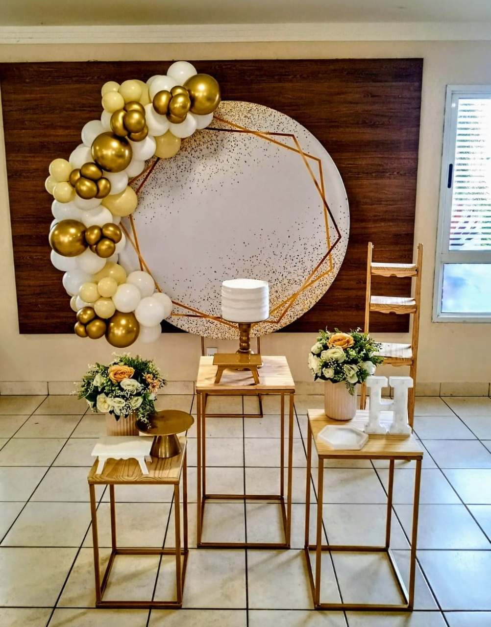 Kit Dourado  - peguemontevip