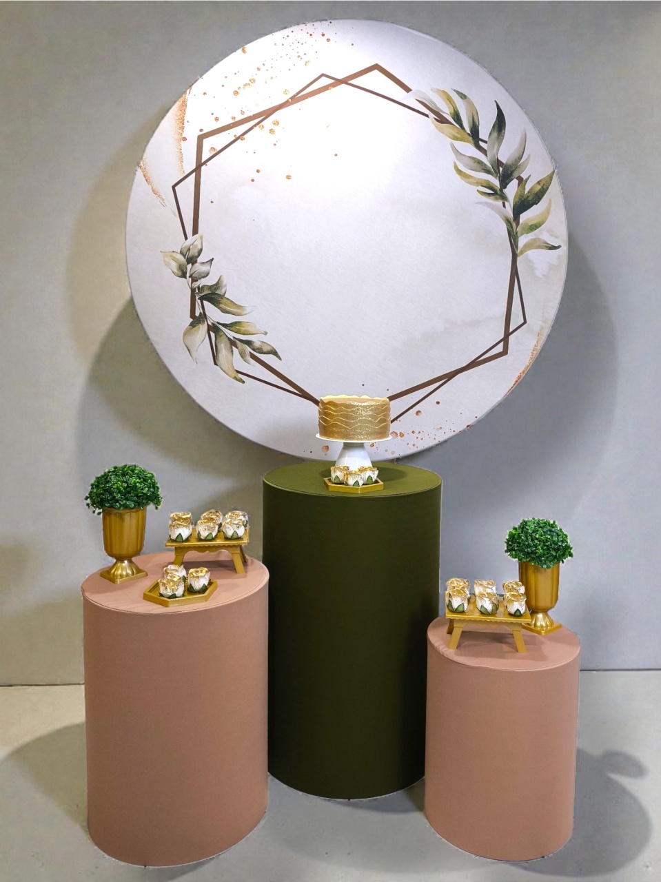 Floral Neutro Verde E Chocolate - Kit Ouro - FestBox