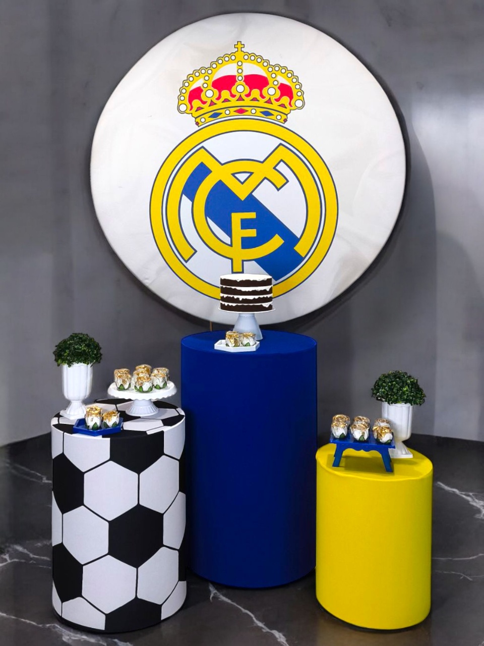 Real Madrid - Futebol - Kit Ouro - FestBox