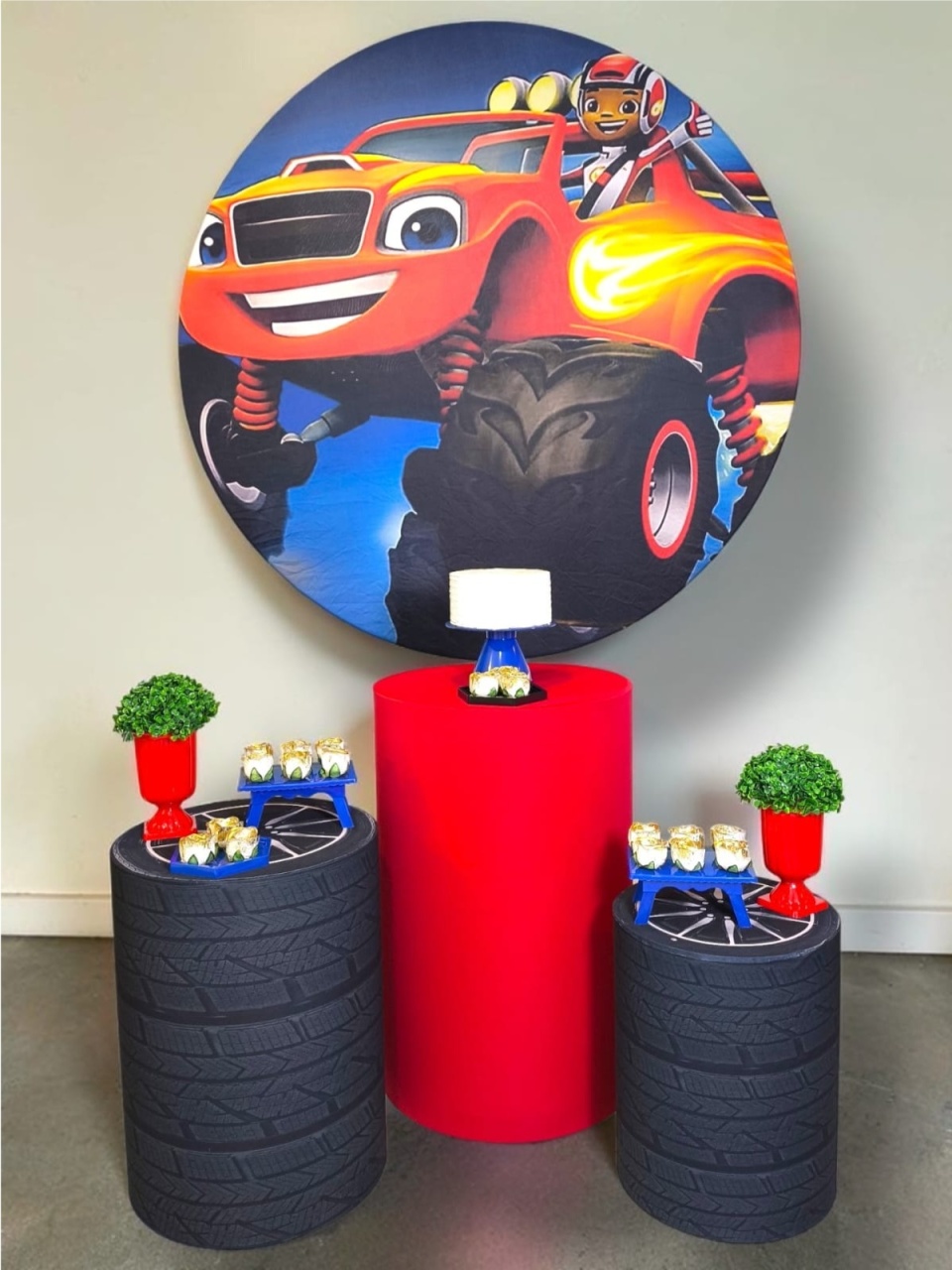 Blaze E Os Monster Machine - Kit Ouro - FestBox