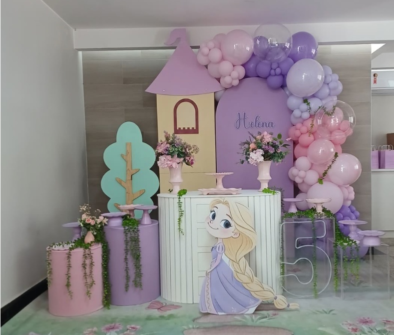 Composiçao Rapunzel - laladecor
