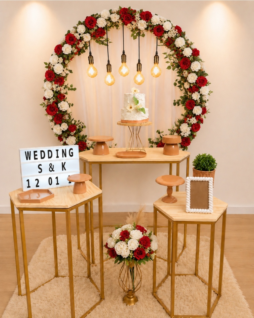Composiçao Casamento Vermelho E Branco - laladecor