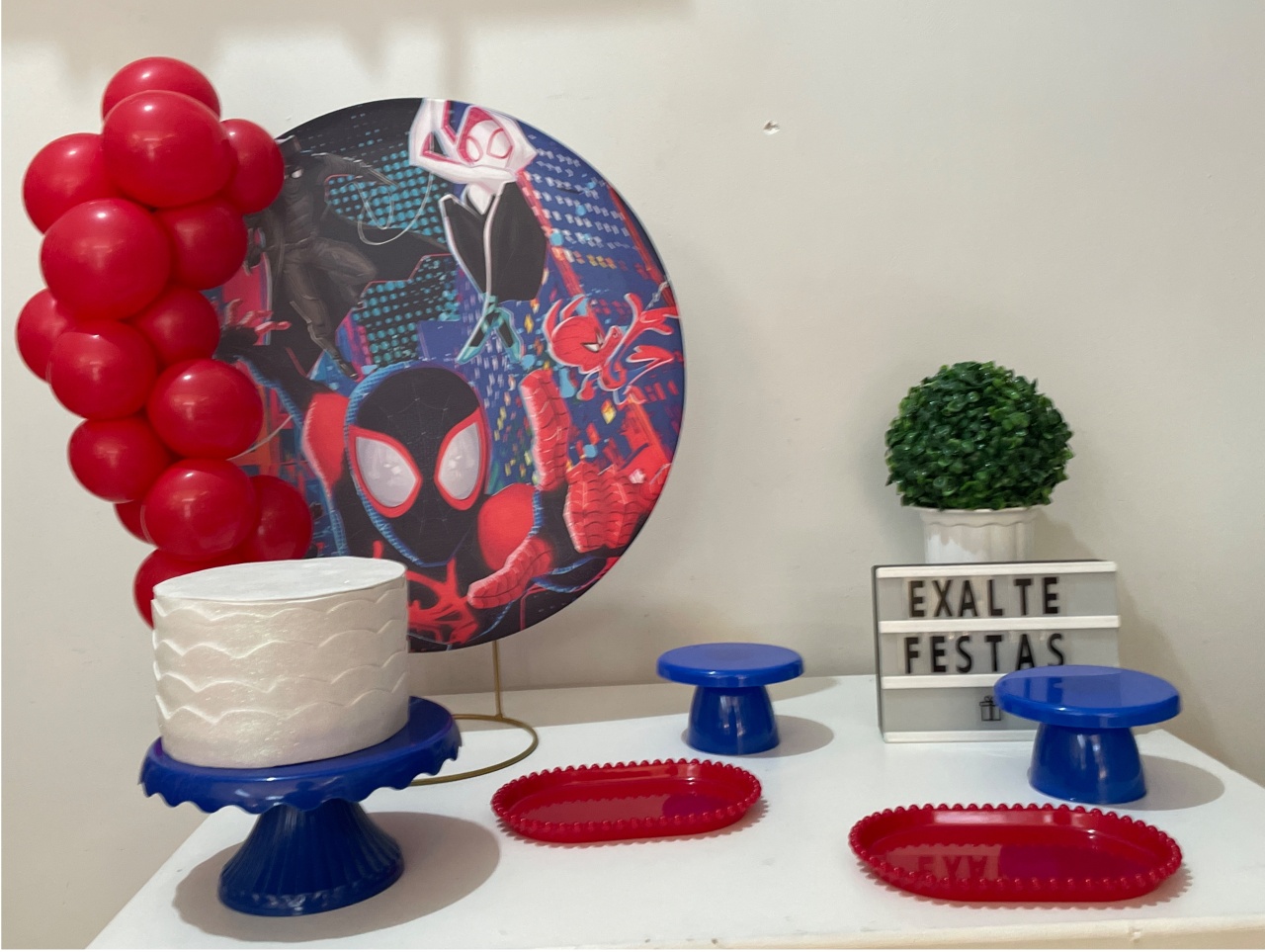 Festa Na Mesa - Homem Aranha Através Do Aranhaverso - EXALTE FESTAS