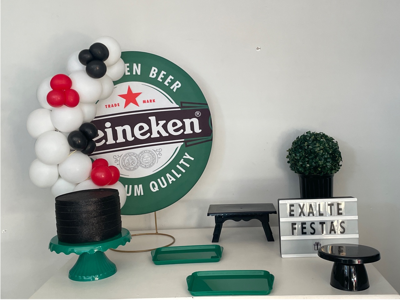 Festa Na Mesa - Heineken - EXALTE FESTAS