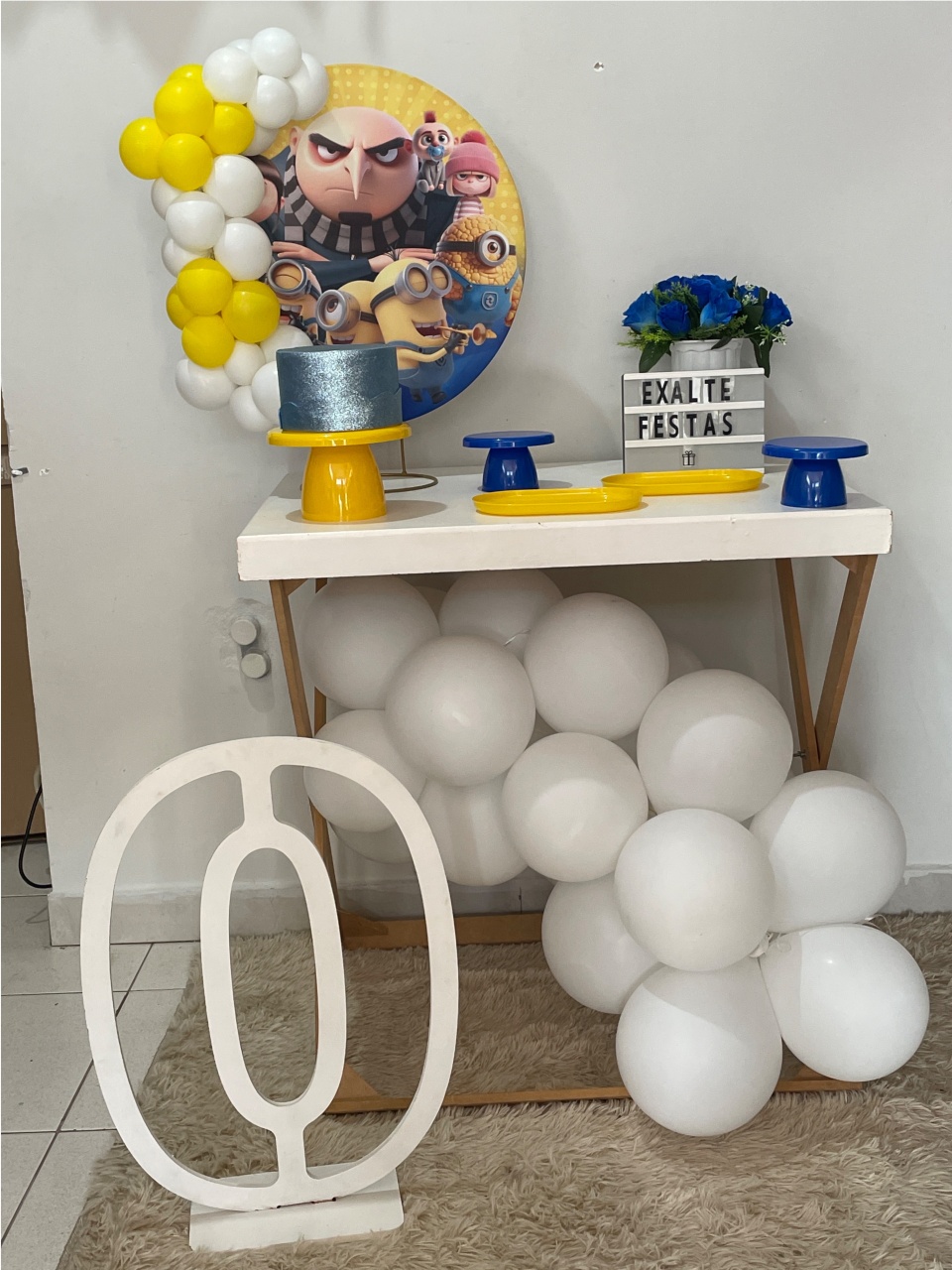 Festa Na Mesa Completa - Minions - EXALTE FESTAS