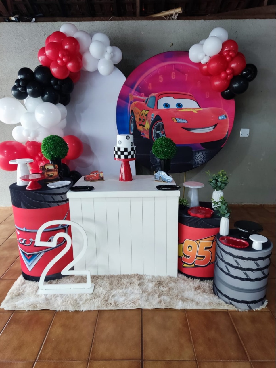 Decoração - Mcqueen - EXALTE FESTAS
