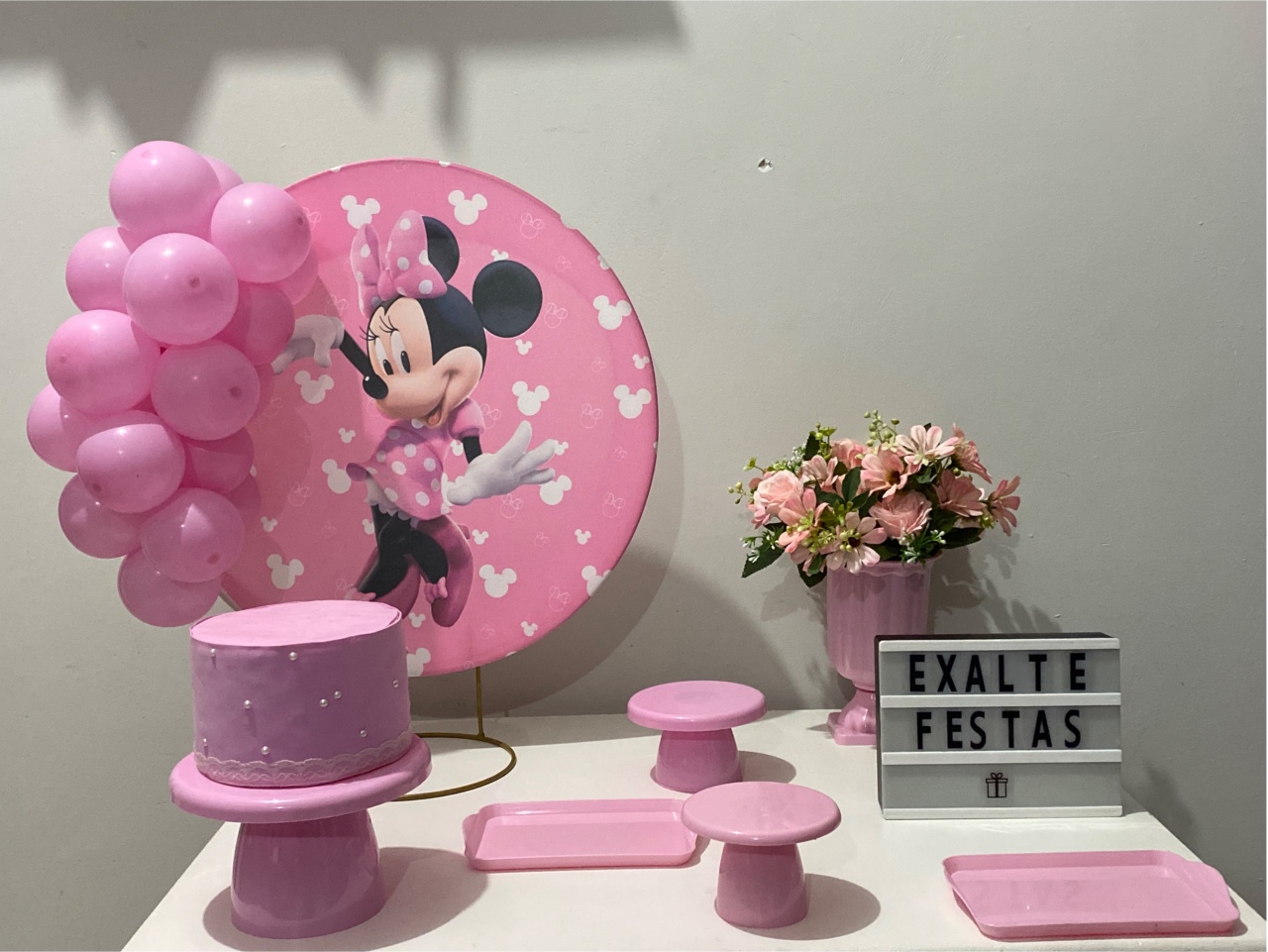 Festa Na Mesa - Minnie - EXALTE FESTAS