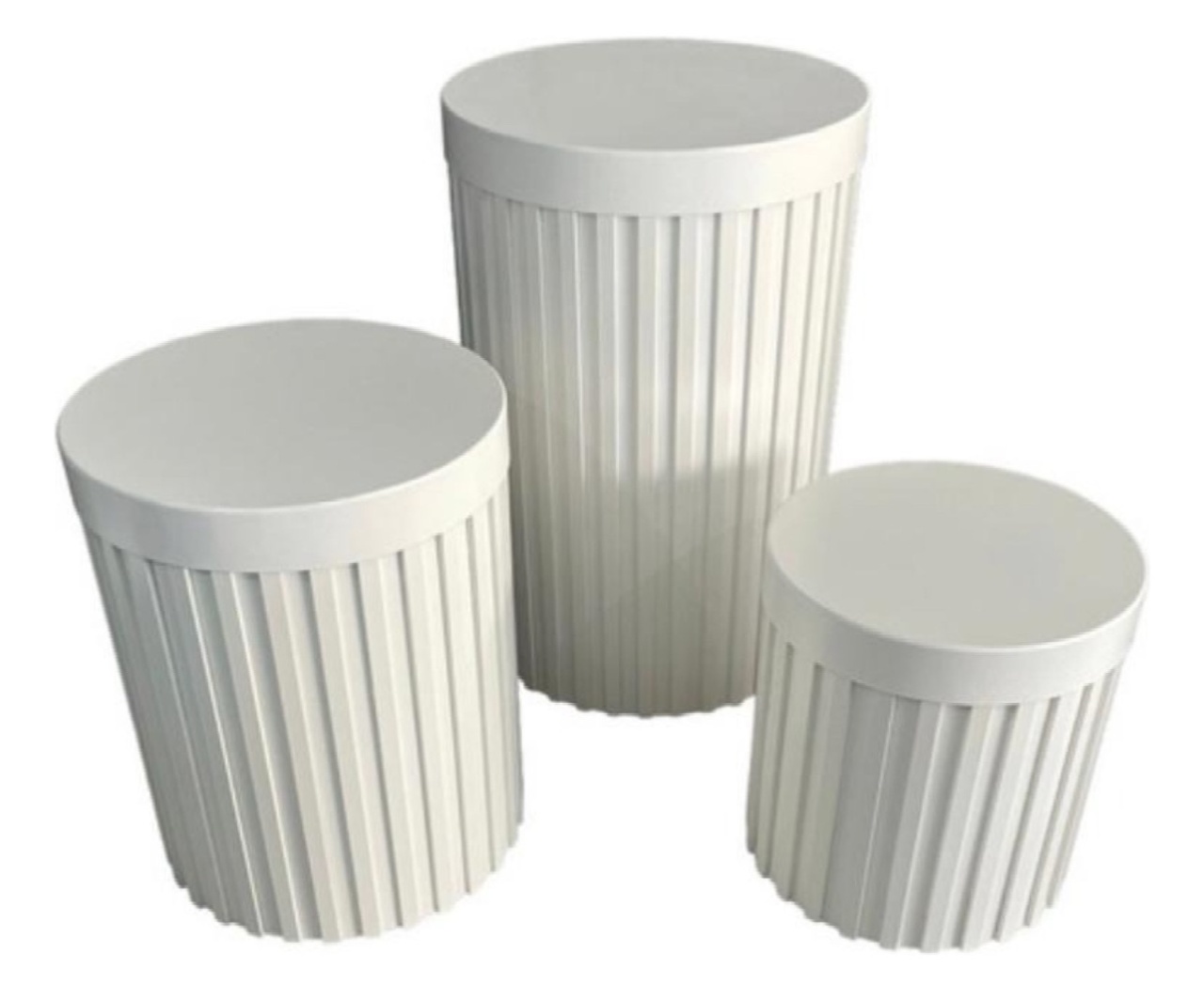 Mesa - Trio de Cilindros Ripados  - Decore Locações