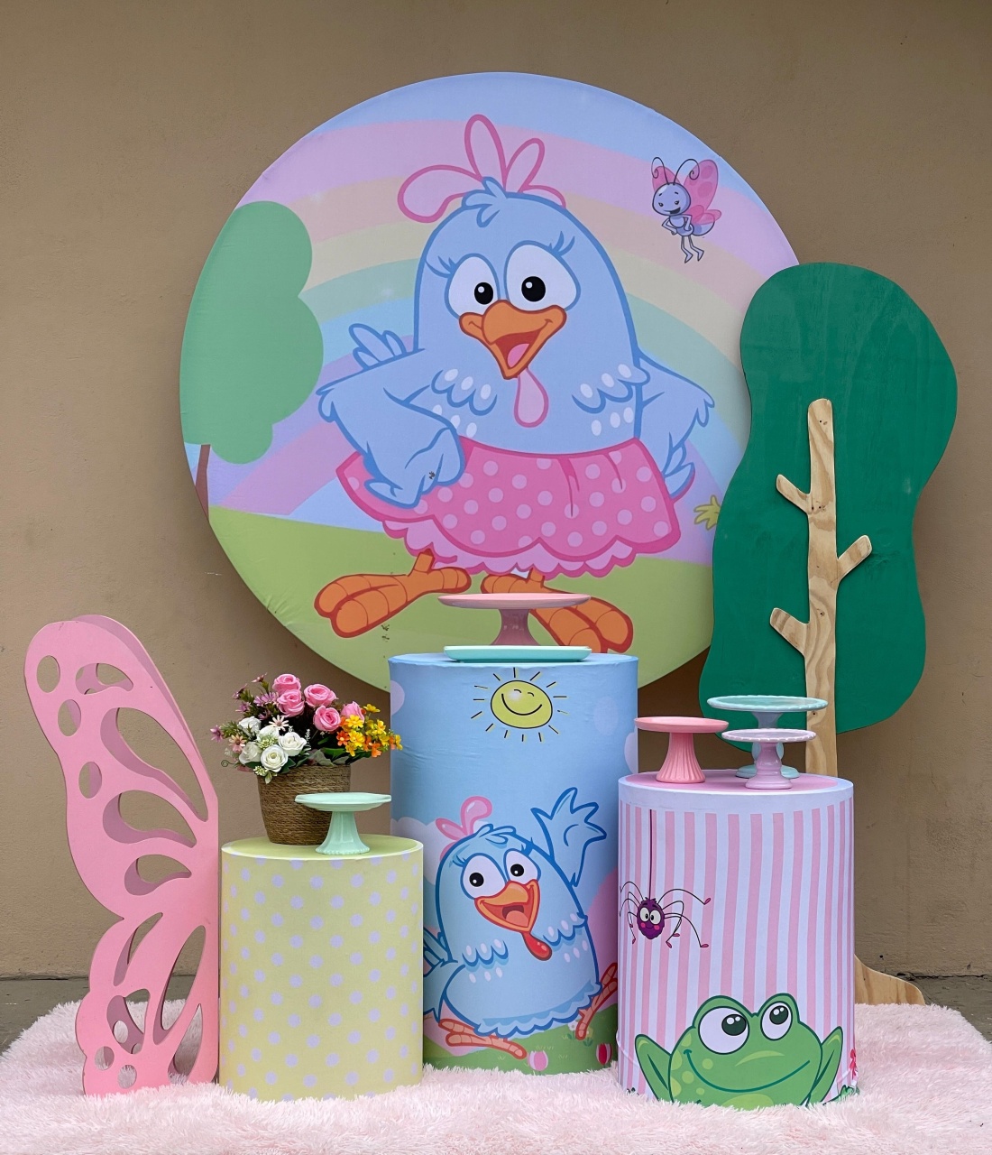 Kit Compacto 1 - Galinha Pintadinha - Decore Locações