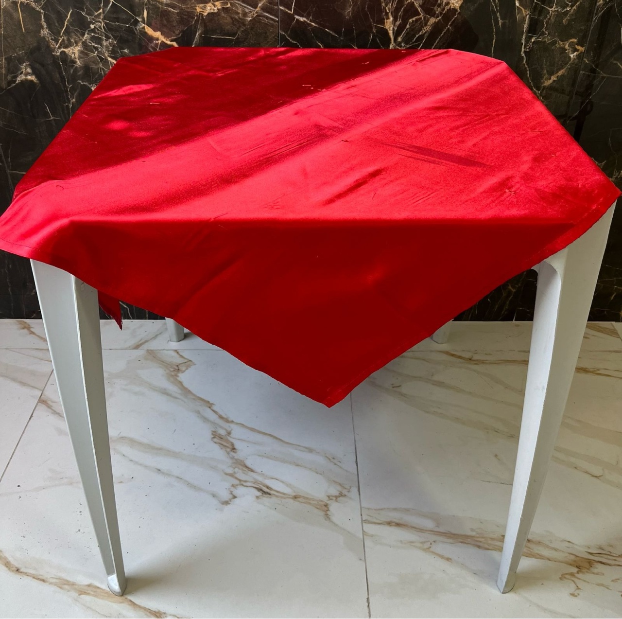Cetim Vermelho 70X70 - JMEVENTOS