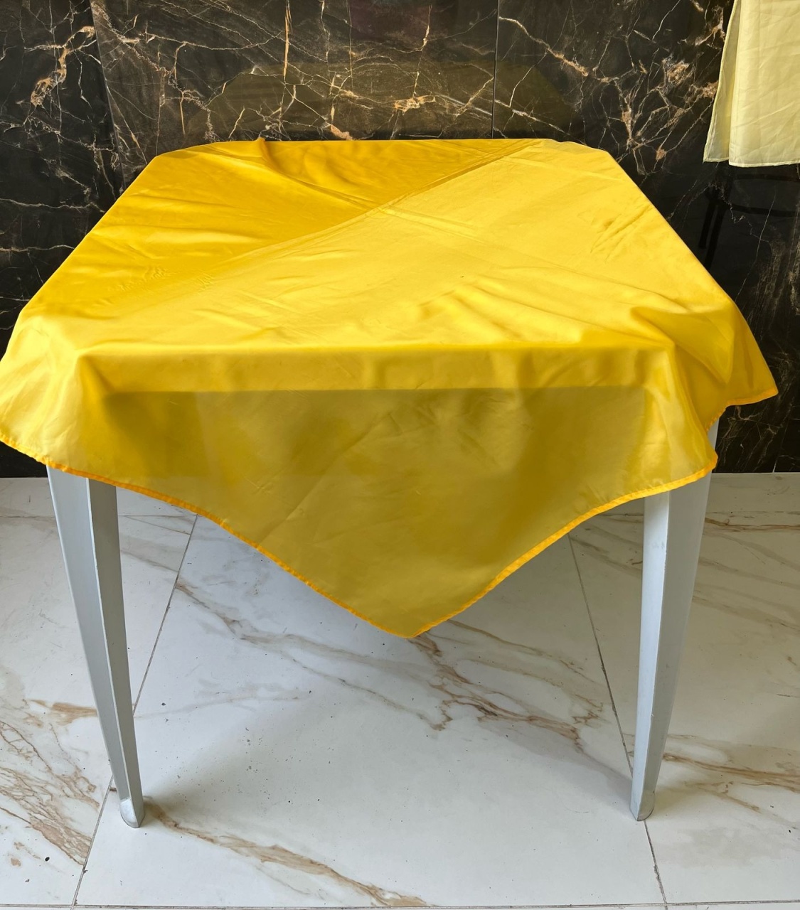 Amarelo Gema 1,00X1,00 - JMEVENTOS
