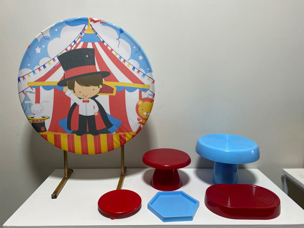 Circo - Menino - ATELIÊ 1BERTO BALÕES
