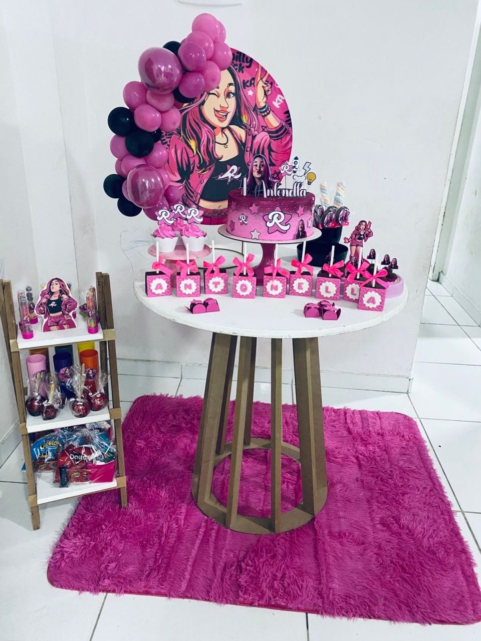 Kit Emily Vick  - AS Pegue e Monte & Festa na Mesa