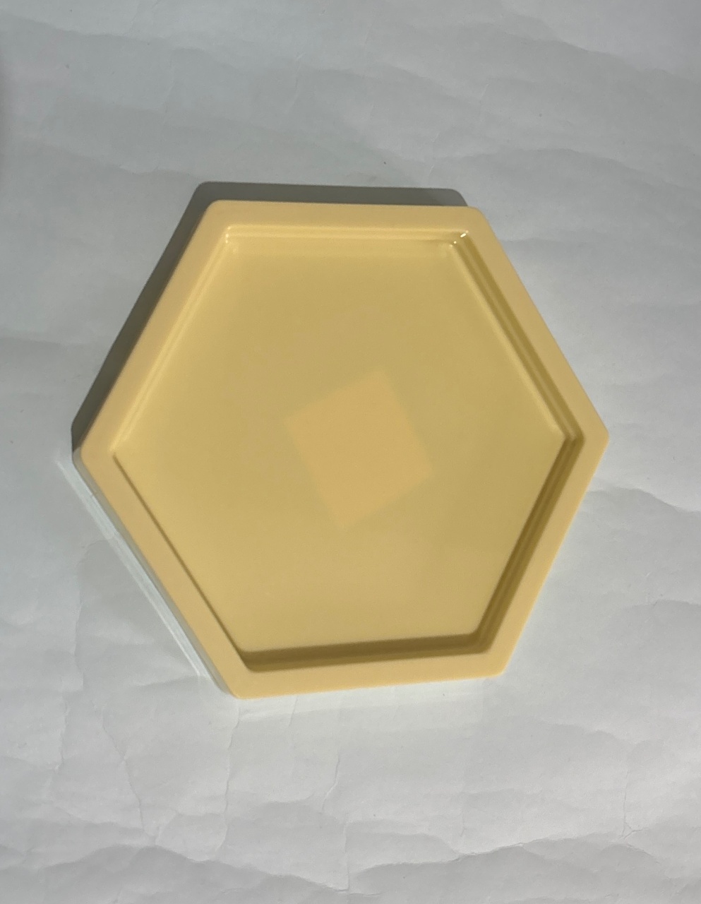 Porta Doce Amarelo Candy Sextavado Pequeno  - A casa do pegue e monte 