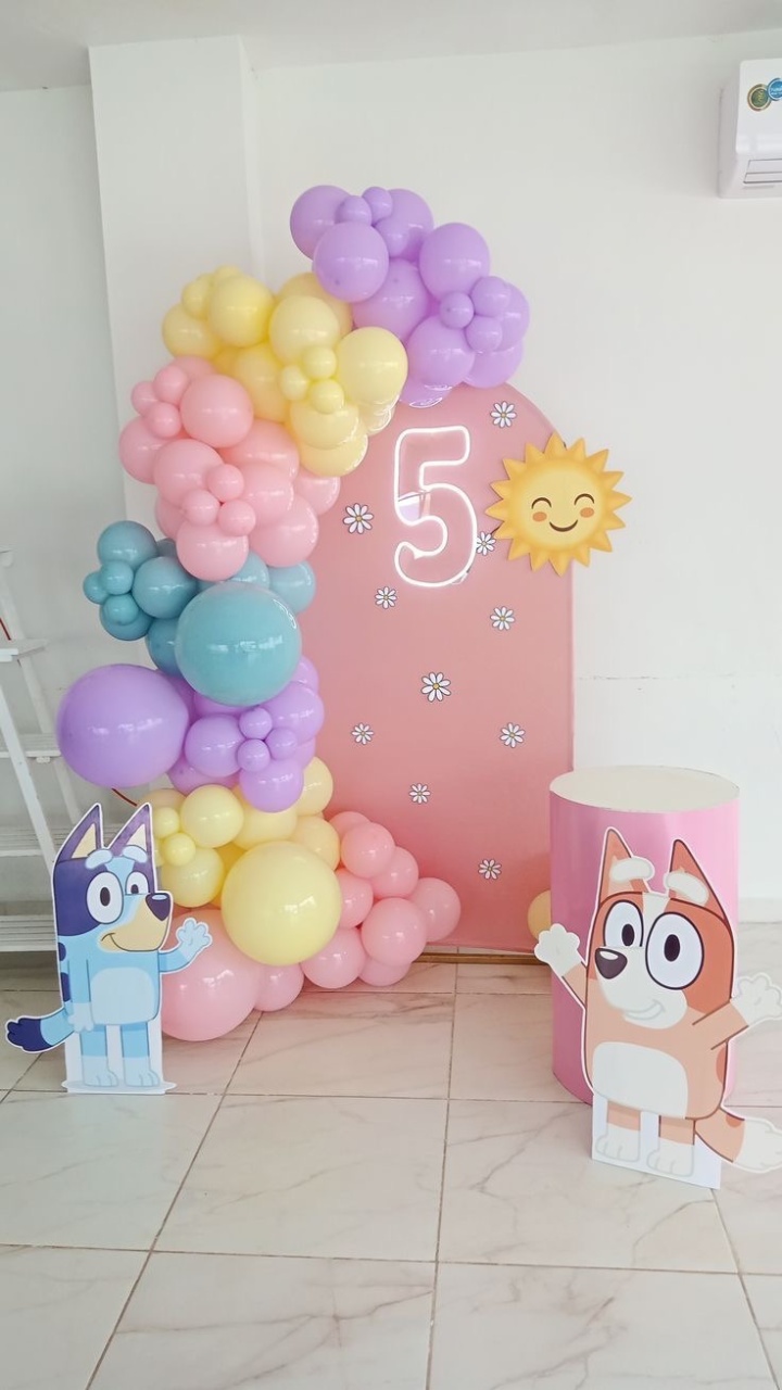 Bluey E Pingo     - A casa do pegue e monte 