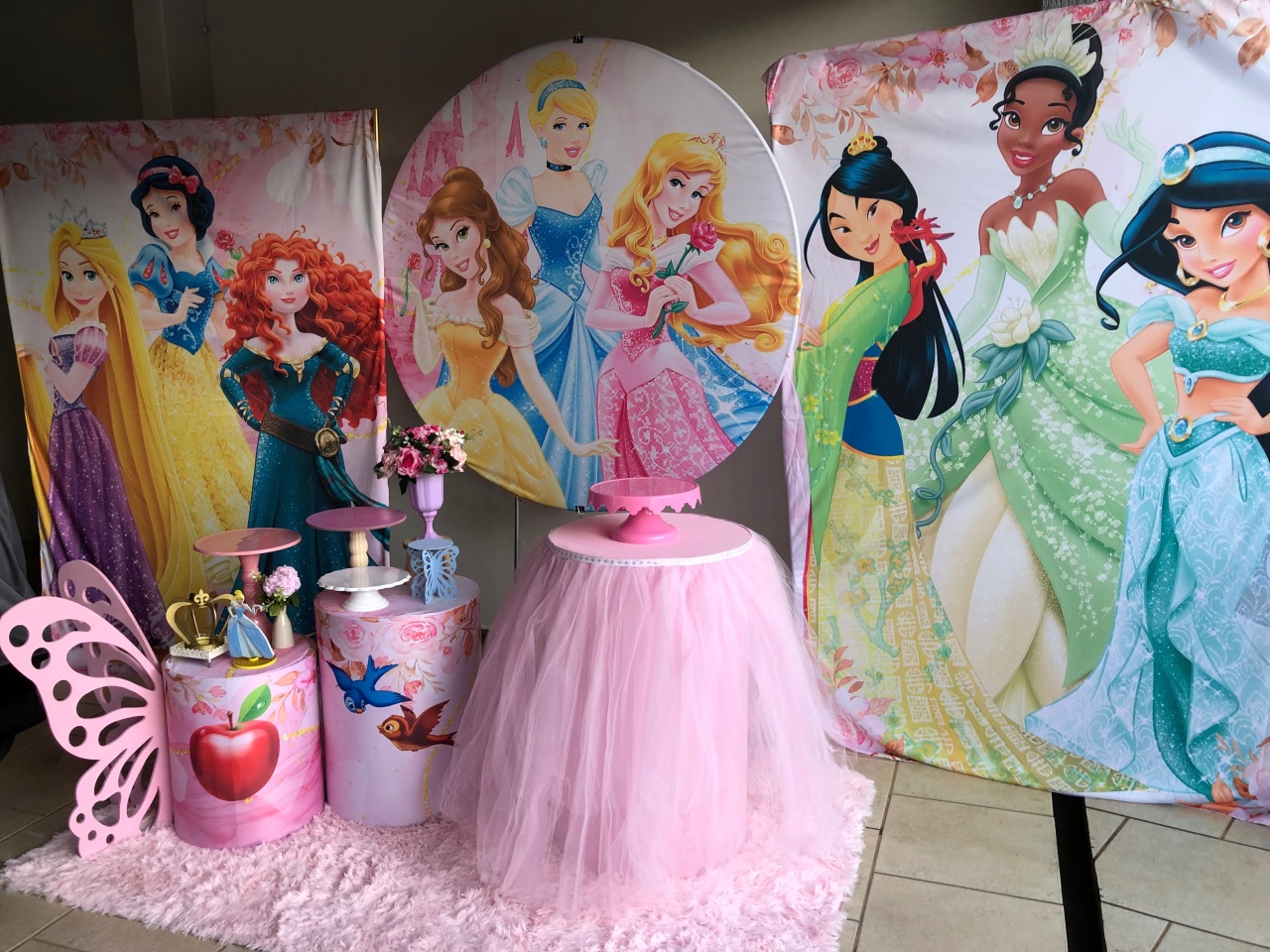 As Princesas   - A casa do pegue e monte 