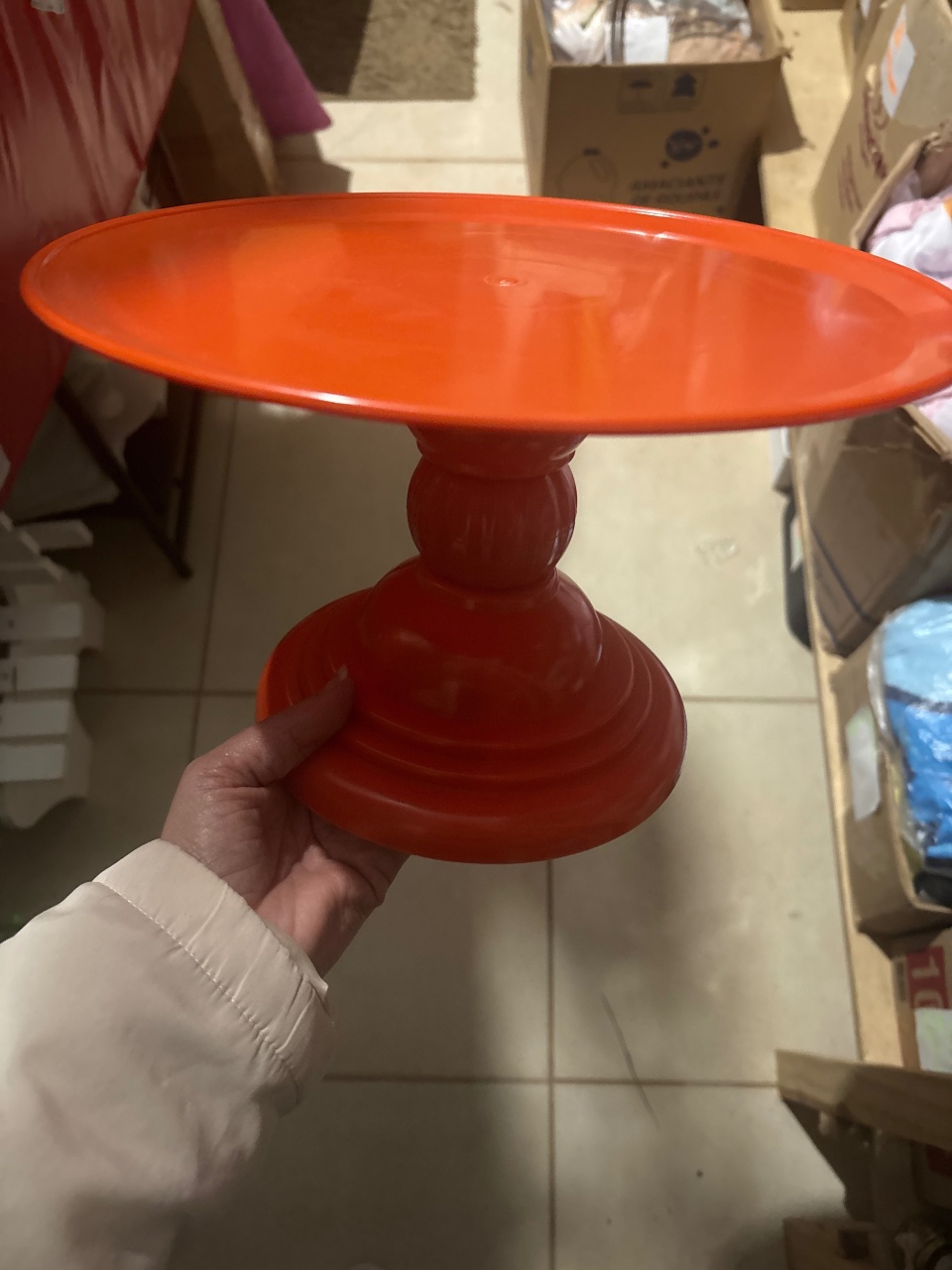 Porta Bolo Laranja 27 Cm - A casa do pegue e monte 