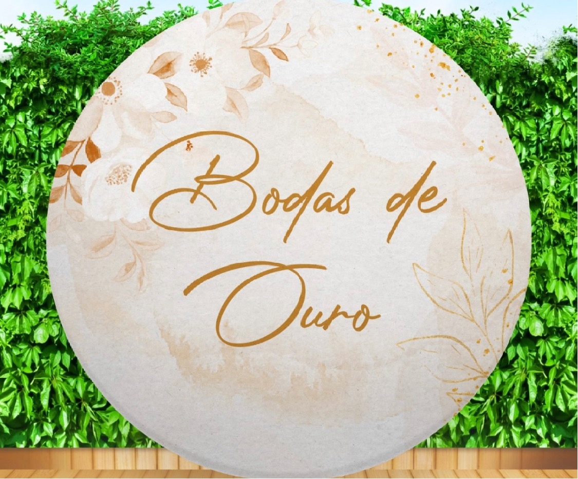 Painel Bodas de Ouro + Armação de Ferro  - A casa do pegue e monte 