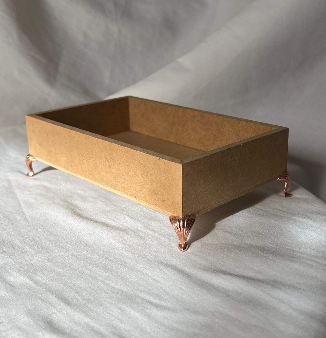 Porta Doces de Mdf Pés Rose Gold    - A casa do pegue e monte 