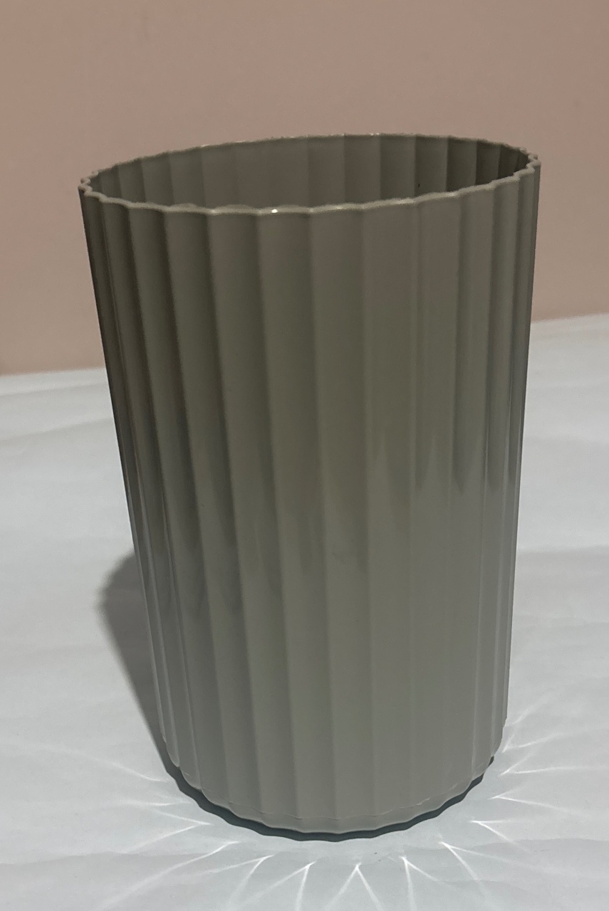 Vaso de Mesa Canelado Verde Eucalipto C/Arranjo  - A casa do pegue e monte 