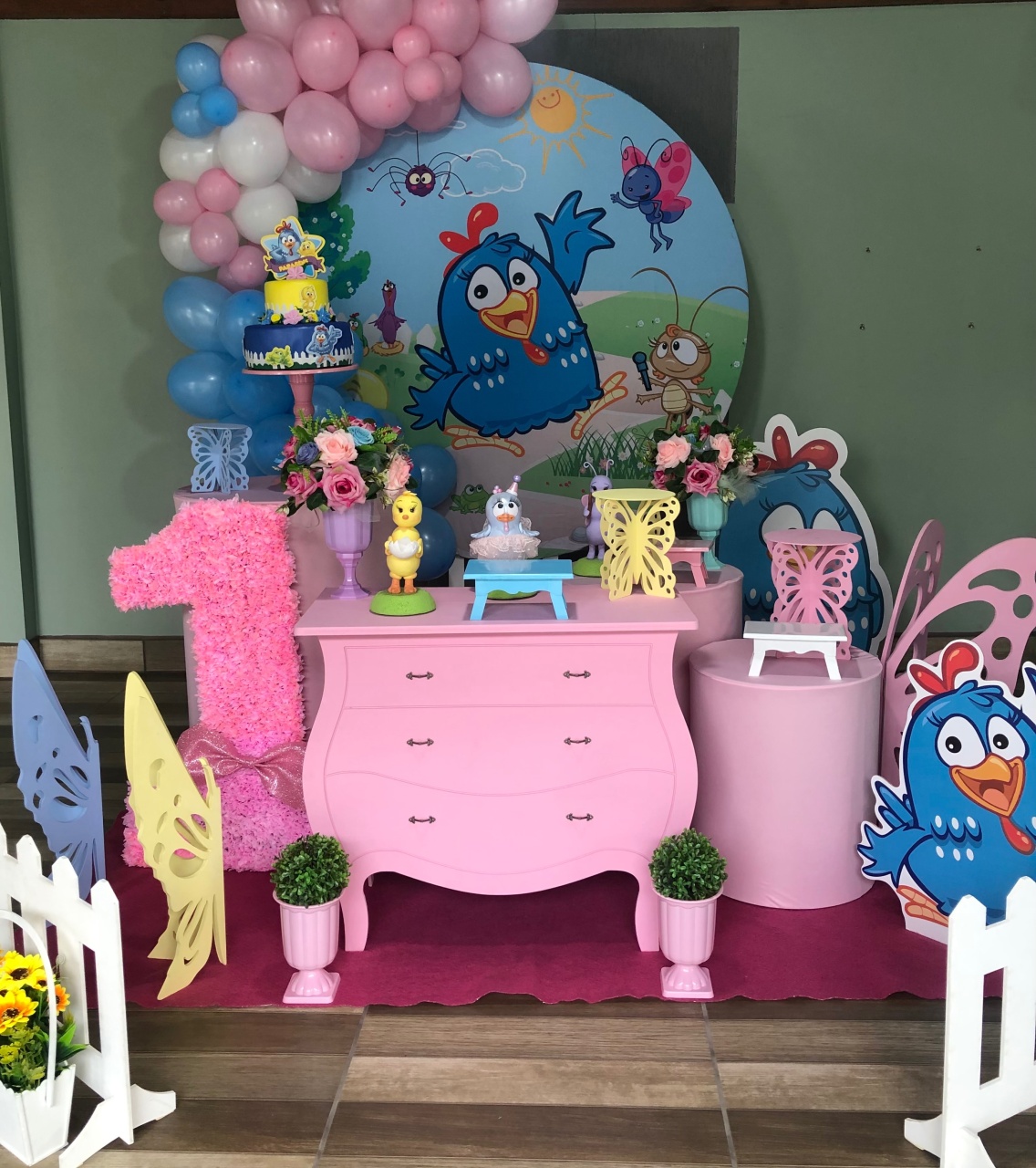 Galinha Pintadinha  - A casa do pegue e monte 