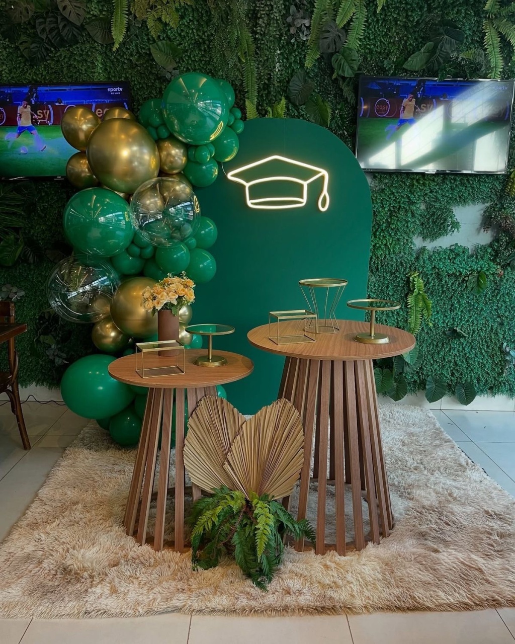 Formatura  - A casa do pegue e monte 