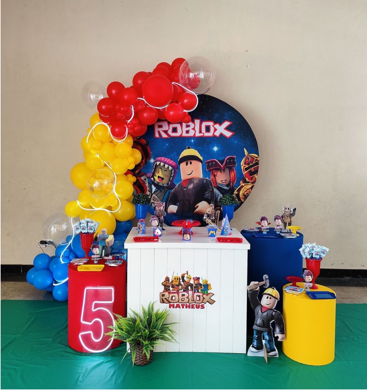 Roblox - A casa do pegue e monte 