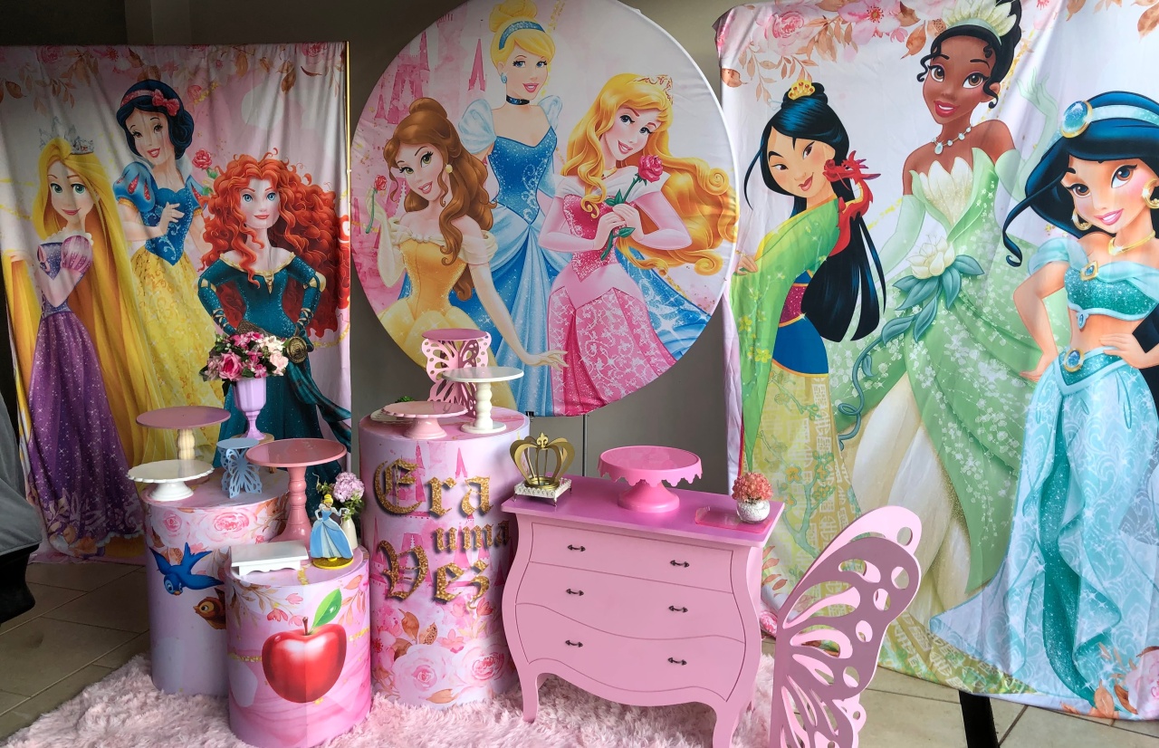 As Princesas    - A casa do pegue e monte 