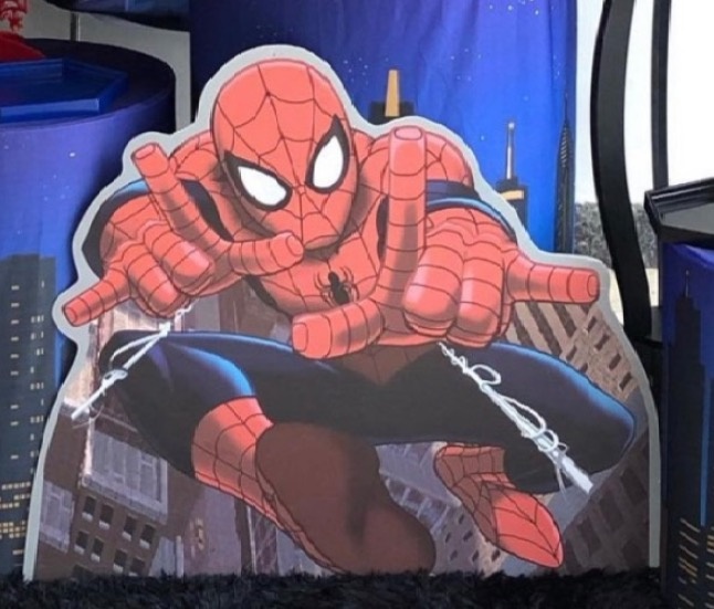 Display de Chão Homem-Aranha - A casa do pegue e monte 
