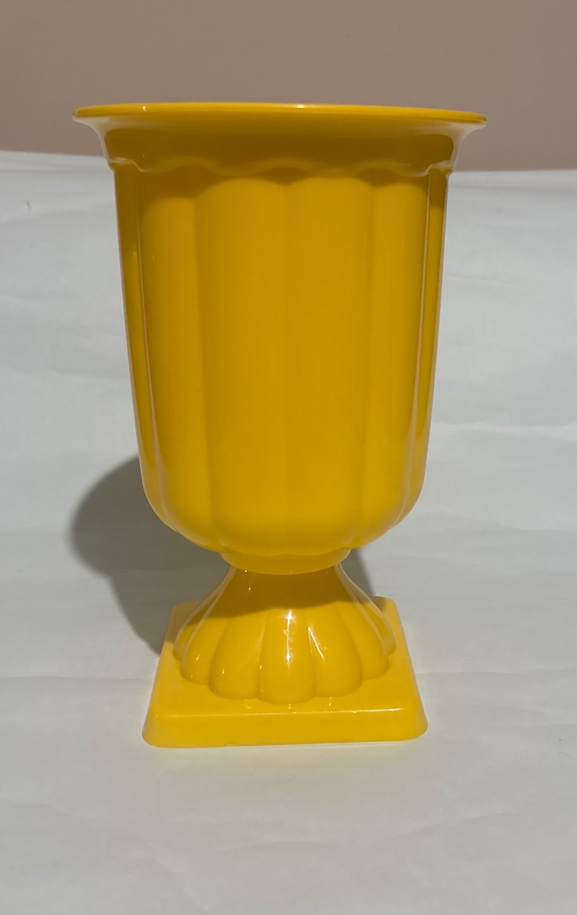 Vaso de Mesa Amarelo S/ Arranjo - A casa do pegue e monte 