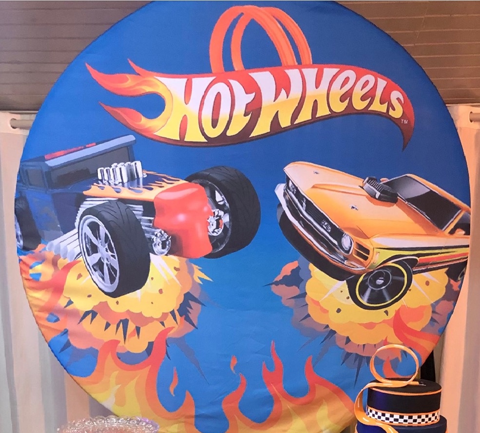 Painel Hot Wheels + Armação Redonda  - A casa do pegue e monte 