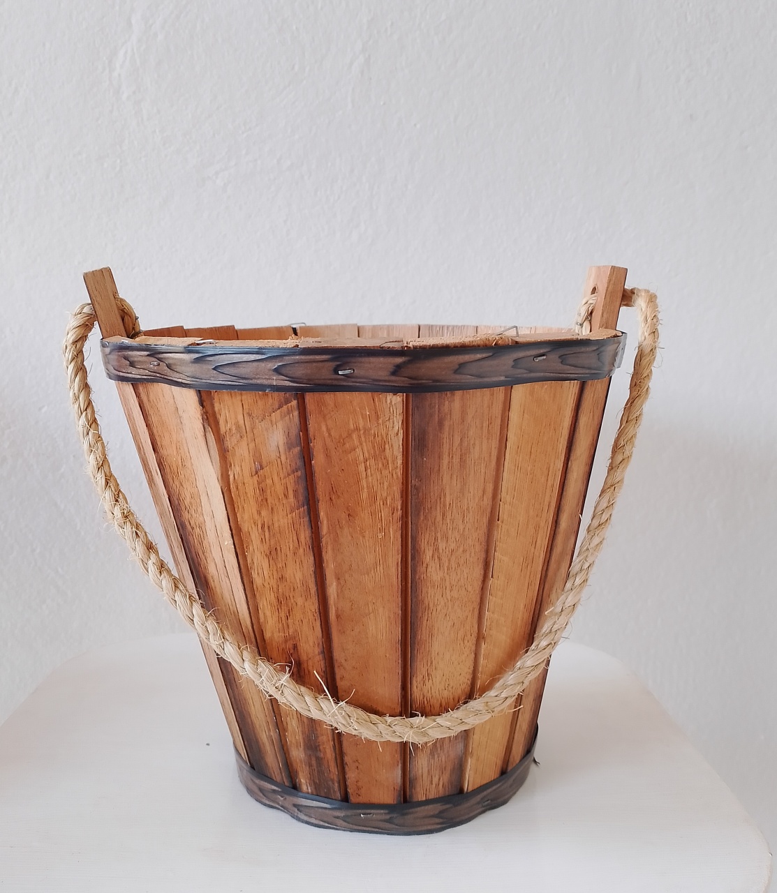 Vaso Baldinho de Madeira  - Lana Festas 